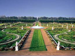 Maybe you would like to learn more about one of these? Herrenhausen Hannover De