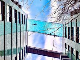 Located on the 10th floor of the the london west hollywood the rooftop pool and garden offers panoramic views of los angeles and beverly hills. Why This New See Through Pool Is The Most Exclusive In London