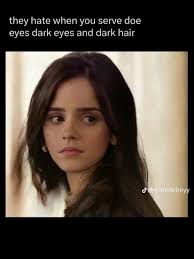 Karlie Hood's Instagram, Twitter & Facebook