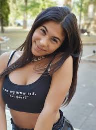 Giulia Sara Salemi - Free pics, galleries & more at Babepedia