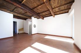 In dieser wand liegen verschiedene tragende elemente auf. Tragende Wand Erkennen Bei Holzbalkendecken