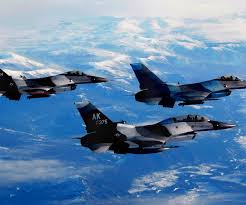 Ewallpapershub Provide The Latest Image Gallery Of Aircraft Pictures View Our Best Collection Of Aircraft Wallp Aircraft F 16 Fighting Falcon Fighter Aircraft