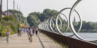 Nantes is a city in western france, located on the loire river, 50 km from the atlantic coast. Around Nantes Island By Bike Nantes By Bike