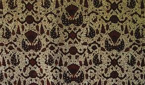 Batik tulis biasanya dibanderol dengan harga yang lebih mahal karena prosesnya yang handmade tanpa sentuhan teknologi sehingga lebih otentik. 30 Motif Batik Populer Dan Cocok Untuk Berbagai Momen Updated 2021 Bukareview