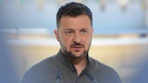 Зеленский в открытом письме предложил Путину встретиться, но не в Москве, чтобы закончить войну