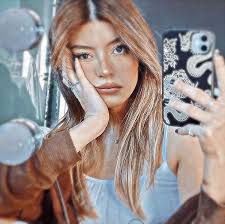 And her birthday comes on 1st of march and on this birthday (01 march 2021) she was turn 18. Sabrina Quesada In 2021 Girl Sabrina Style