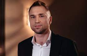 Предыдущие выпуски шоу холостяк на тнт доступны для просмотра выше. Holostyak 10 Final Kogo Vybral Maks Mihajlyuk 22 05 20