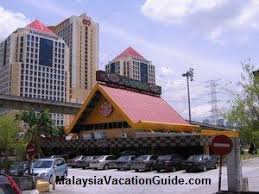 Located at the outdoor car park of the iconic amcorp mall, it dishes our varieties of mobile street food every day. Shopping At Amcorp Mall