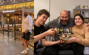 Masterchef türkiye'nin başlaması ile birlikte jüri koltuğuna oturan isimlerden biri olan deneyimli şef somer sivrioğlu'nun hayatı merak konusu oldu. Somer Sivrioglu Cocuklari Kac Tane Kizi Ve Oglu Kac Yasinda Internet Haber