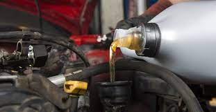 An oil change at an express oil change shop usually only takes around 20 to 30 minutes. How Long Can You Go Without An Oil Change After Its Due