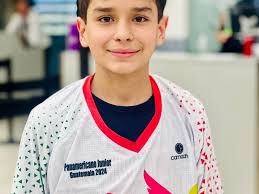 Juan Cazárez de los Bravos cumple sueño de Grandes Ligas