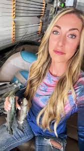 Kayla Larrabee's Instagram, Twitter & Facebook