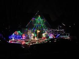 Here Are The Best Towns To See Stunning Christmas Lights Across The U S Christmas Light Show Christmas Lights Best Christmas Lights