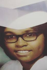 Beverly Sledge's Instagram, Twitter & Facebook