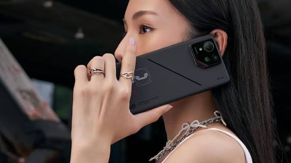 Not flexing, just facts ????️ Your ROG Phone 9 Pro deserves to be shown off.  #ROGPhone9Pro