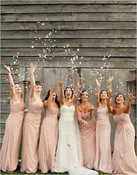 Bride Bridal Party Photo 3 Bride Bridesmaids Wedding Fun Confetti Weddingphotography Bridalpart Bridesmaids Photos Bridesmaid Pictures Wedding Photos
