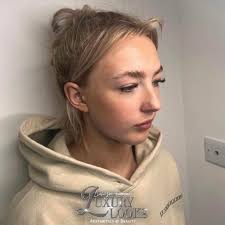 𝙅𝘼𝙒𝙇𝙄𝙉𝙀 𝙀𝙉𝙃𝘼𝙉𝘾𝙈𝙀𝙉𝙏 💉 Little throwback to this unreal  jawline glow up🤍