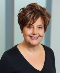 Une carrière jalonnée de nombreux avec son 27ème album studio venue d'ailleurs, sheila revisite sa propre histoire, entre mélancolie et joie. Sheila Westendorf Md People Student Health Services