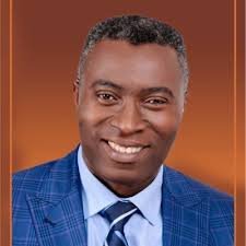 My dear wife came to my office yesterday and surprised me with a gift of 50  liters of petrol(gasoline). When I think of the almost non availability of  petrol in lagos, the