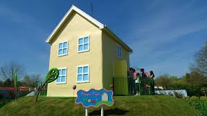 Juegos de peppa pig para niños y niñas de la serie de la cerdita peppa. El Parque De Peppa Pig En Inglaterra