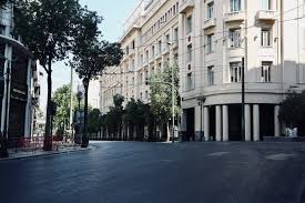 Την πρόταση για lockdown τύπου μαρτίου στην αττική είχε ανακοινώσει δημοσια ο υπουργός υγείας, βασίλης κικίλιας. Kleidwse To Lockdown Sthn Attikh Ti Anakoinwse O Kikilias