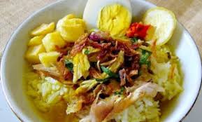 Kaldunya kekuningan dengan taburan bawang putih goreng membuat rasanya makin sedap. Resep Soto Ayam Ambengan Enak Asli Surabaya Resep Soto