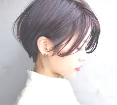 Kiểu tóc bob tỉa layer giúp Châu Bùi trẻ ra cả chục tuổi