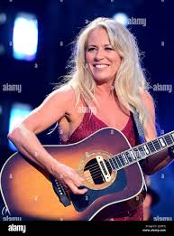 Alabama, Deana Carter To Perform Lobp | Port City Daily