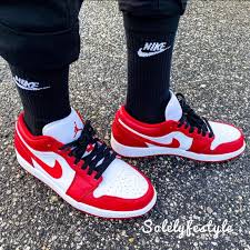 Air Jordan 1 Low Gym Red Changing To Black Laces Is Giving Me Chicago Vibes Lowlife Is Becomin In 2020 Air Jordans Shoes Heels Vintage Winter Boots Women