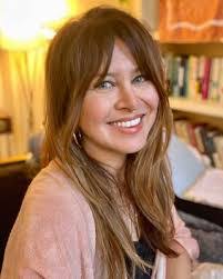 Natalie Harvey's Instagram, Twitter & Facebook