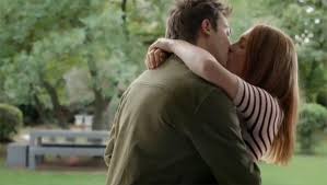 Maybe you would like to learn more about one of these? Manon Et Karel Ensemble Akim Fait De La Grimpe Sauvage Il Se Confie A Alice Un Si Grand Soleil 02 12 2019 Un Si Grand Soleil Nouveautes Tele Com