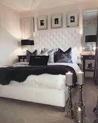 For a romantic feel, candlelight always seems to be appropriate to set a tranquil mood in a bedroom retreat. Pinterest Valeriaa5811 Glam Bedroom Decor Romantic Bedroom Decor Bedroom Interior