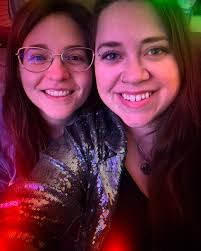 Happy 2025!! 🎉🎉🎉 2024 was quite an adventurous and fun year! I'll have  to post a recap! We saw an insane amount of concerts, went to a lot of  different cities, ate