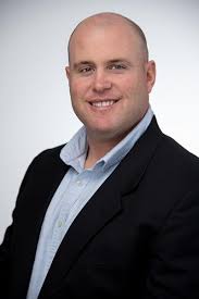 The Program: Lessons From Elite Military Units for Creating and Sustaining  High Performance Leaders and Teams: Kapitulik, Eric, MacDonald, Jake:  9781119574309: Amazon.com: Books