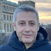 300+ "Moscuzza" profiles