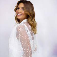 81,336 likes · 294 talking about this. Maria Cerqueira Gomes Tem Novo Visual E E Elogiada Veja A Mudanca