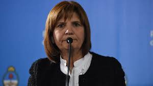 Patricia bullrich publica un vídeo manipulado en el que ralentizaron su voz para hacerla parecer bajo los efectos del alcohol o de algún. Patricia Bullrich Dijo Que Ira A La Marcha Del 17a