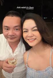 Chung cảnh ngộ mẹ bầu: Phạm Quỳnh Anh có dấu hiệu 'phá nét', mặt tròn, mũi  nở to cận kề ngày 'vượt cạn'