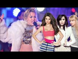 See more of selena gomez, demi lovato & miley cyrus on facebook. Miley Cyrus Hated By Selena Gomez Taylor Swift Demi Lovato Youtube