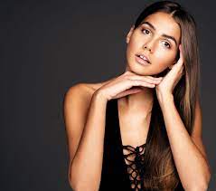 Luana dread carolina is a brazilian professional mixed martial artist in the ufc flyweight division. Luana Li Model Agency Bookers 37 Bookers Hamburg