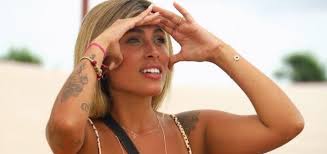 Após acusar MTV de censura, Scarlat tem mais cenas cortadas no De Férias  com o Ex · Notícias da TV