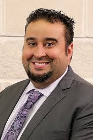 Gus Barrera's Instagram, Twitter & Facebook