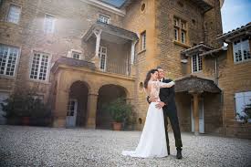 Beaujolais whites accompany a whole meal nicely, from appetisers to dombes carp, not to mention. Mariage Au Chateau De Janze Mariage Breton Au Coeur Du Beaujolais Photographe Mariage Lyon Cecile Creiche Photo Reporter De Mariage
