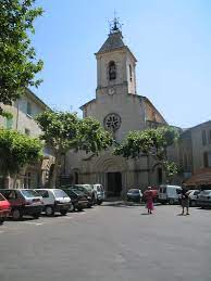 It produces wines of two distinctly different types: Beaumes De Venise Wikipedia