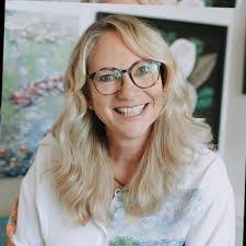 Karin Hughes's Instagram, Twitter & Facebook