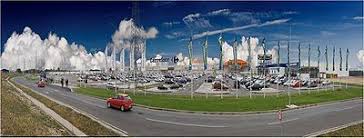 Jupiter city shopping center este situat la intersectia autostrazii a1 cu drumul national 65b, la doar 4 km distanta de centrul orasului pitesti, în mijlocul a 300.000 de locuitori. Media Galaxy Oradea Lotus Dsvsa Sibiu