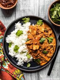 Recette facile et rapide de poulet tikka massala, l'un des fleurons de la cuisine indienne, ce poulet tikka est agrémenté d'une sauce tomate épicée. Easy Slow Cooker Chicken Tikka Masala Budget Bytes