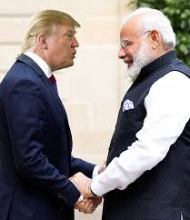 نریندرمودی نے ہاتھ آگے بڑھا مگرجرمن چانسلر نظرانداز کرتے ہوئے آگے بڑھ گئیں، مودی جی کھیسانی ہنسی ہنستے رہ گئے german chancellor angela merkel ignores handshake with narendra modiübersetzung anzeigen anzeigen modiübersetzung narendra with handshake ignores merkel angela chancellor german The Modi Hug Vs The Trump Handshake Rediff Com India News