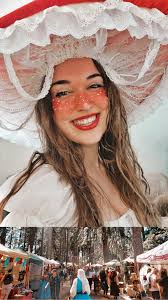 Renaissance faire group enjoys event