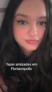 Soltos Em Floripa Larissa